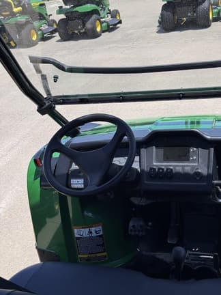Image of John Deere XUV 825M S4 equipment image 4