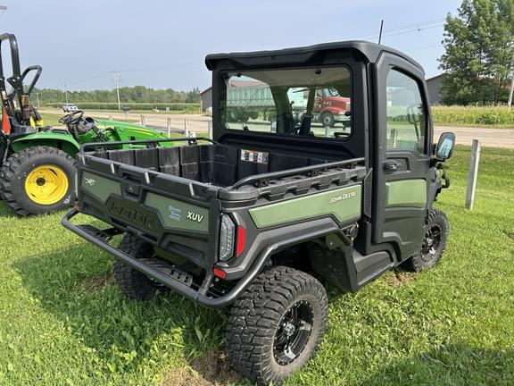 Image of John Deere XUV 845M equipment image 1