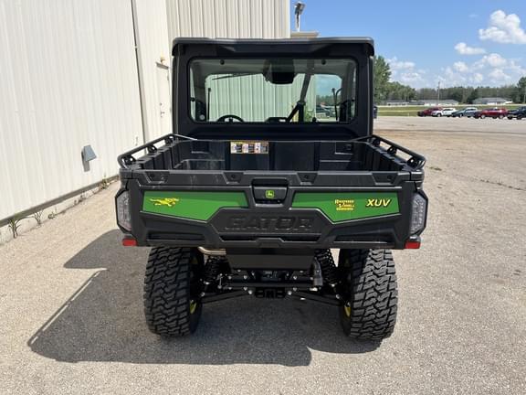 Image of John Deere XUV 845M equipment image 2