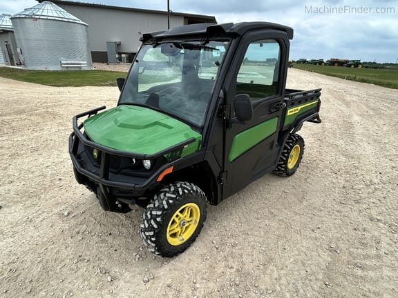 2025 John Deere XUV 845M Equipment Image0