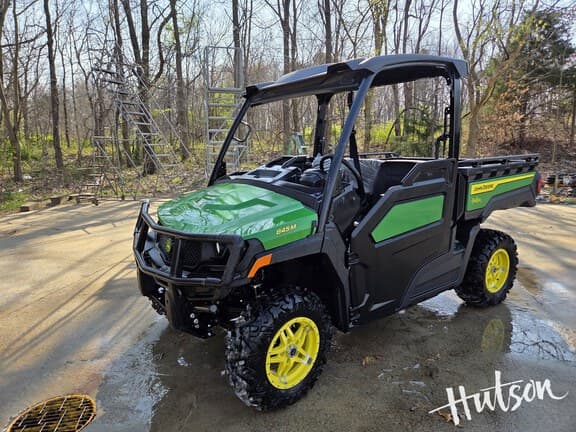 Image of John Deere XUV 845M equipment image 1