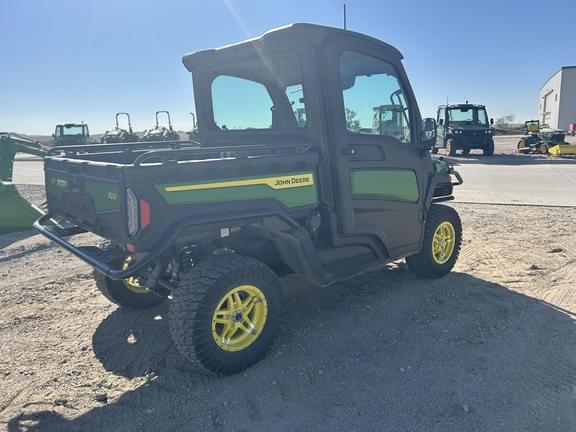 Image of John Deere XUV 845M equipment image 2