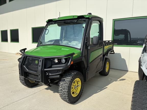 Image of John Deere XUV 845R  Primary image