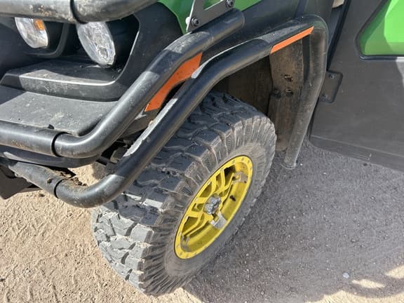 Image of John Deere XUV 845R  equipment image 3