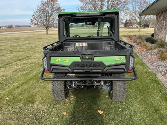 Image of John Deere XUV 845R equipment image 3