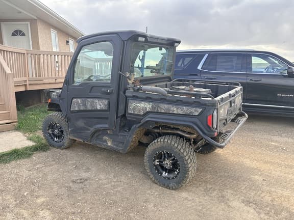 Image of John Deere XUV 845R equipment image 1