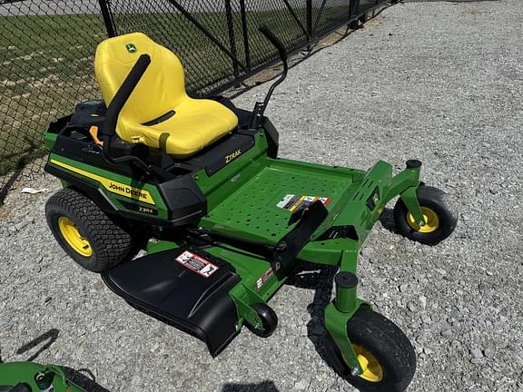 Image of John Deere Z315E equipment image 2