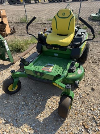 2025 John Deere Z320M Equipment Image0