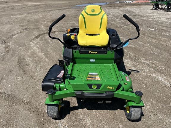 Image of John Deere Z320M Image 1