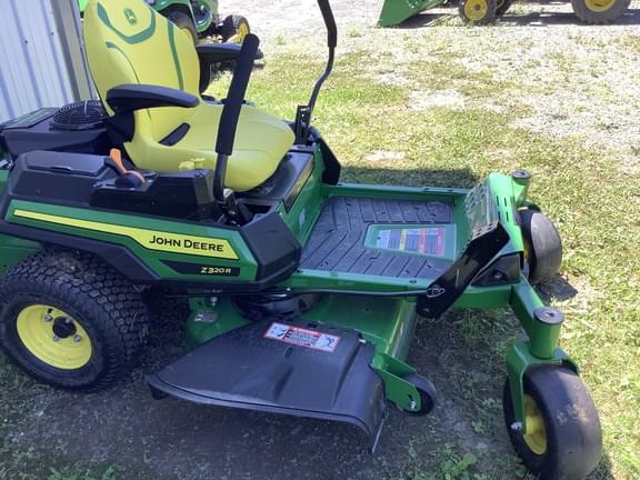Image of John Deere Z320R Primary image