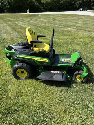 Image of John Deere Z320R Primary image