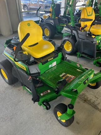 Image of John Deere Z325E Image 1