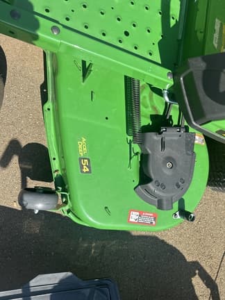 Image of John Deere Z325E Primary image