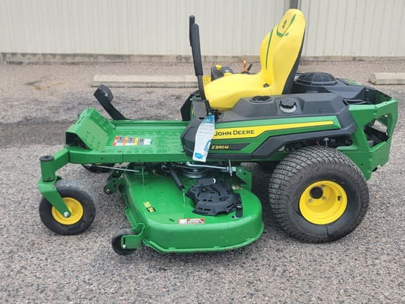 Image of John Deere Z330M Primary image