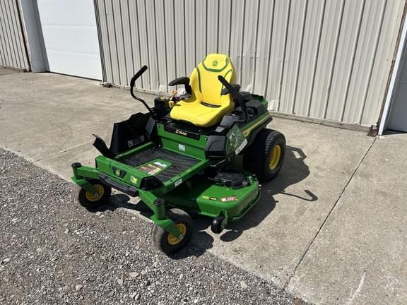 Image of John Deere Z330R equipment image 2