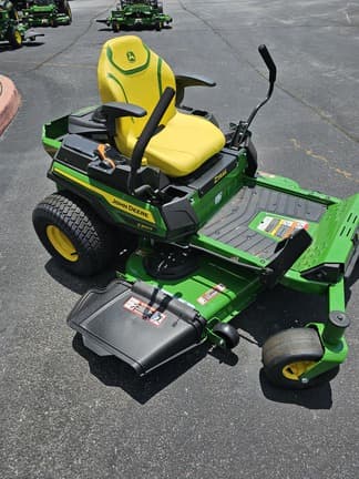 Image of John Deere Z330R equipment image 4