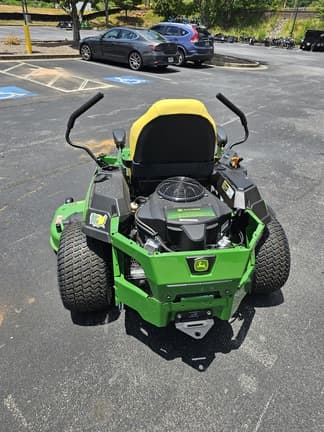 Image of John Deere Z330R equipment image 1