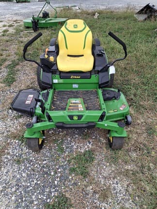 Image of John Deere Z330R Primary image