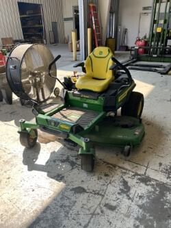 2025 John Deere Z330R Equipment Image0