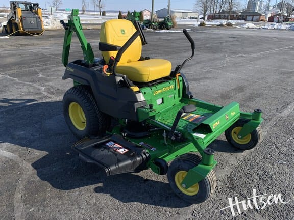 2025 John Deere Z515E Equipment Image0