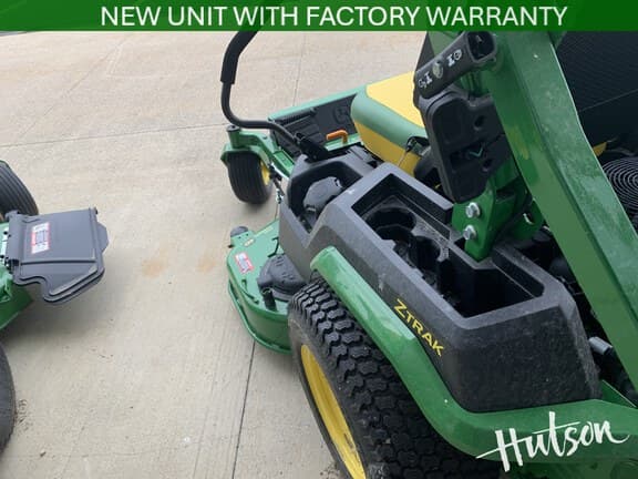 Image of John Deere Z545R equipment image 3