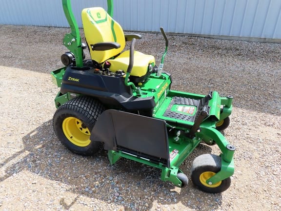2025 John Deere Z740R Equipment Image0