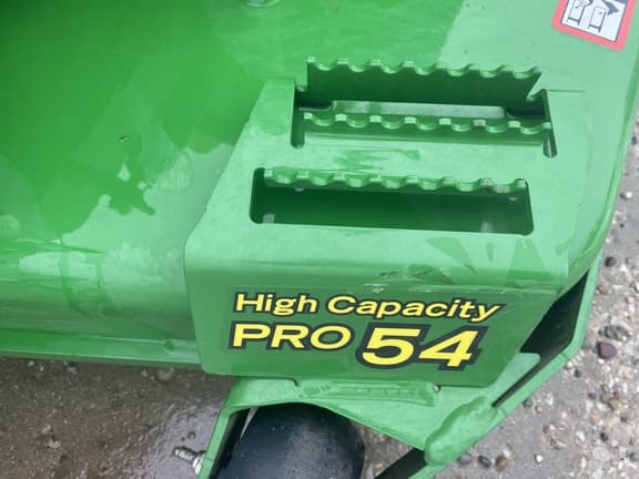 Image of John Deere Z740R equipment image 2