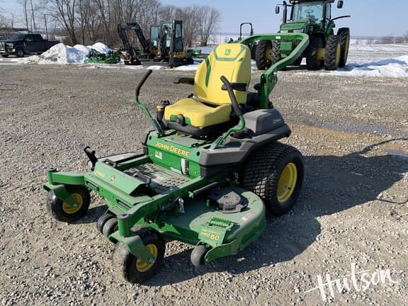 Image of John Deere Z740R equipment image 1