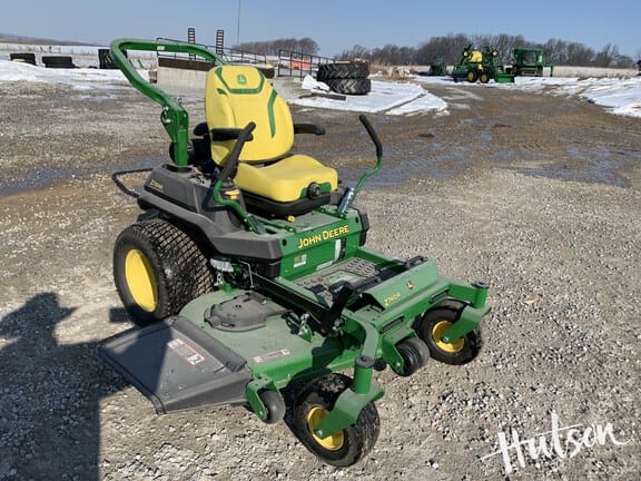 2025 John Deere Z740R Equipment Image0