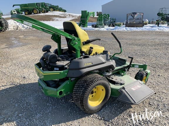 Image of John Deere Z740R equipment image 3