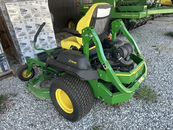 Image of John Deere Z740R equipment image 2