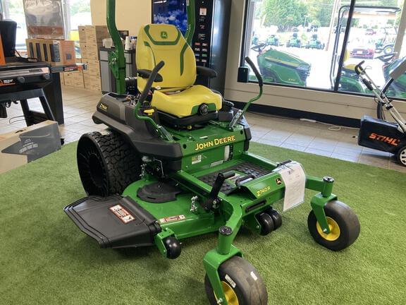 Image of John Deere Z740R equipment image 2