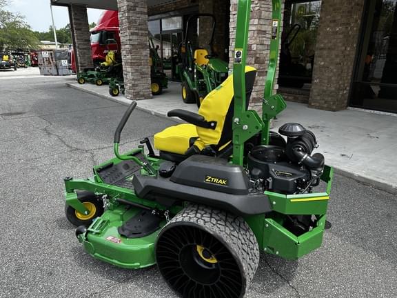 Image of John Deere Z760R equipment image 2