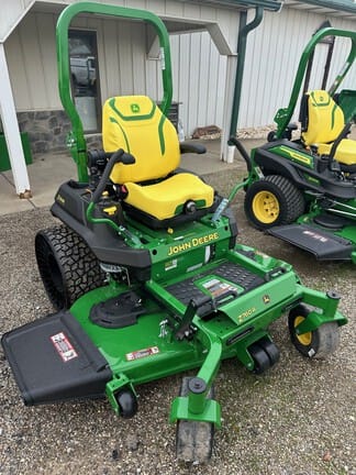 2025 John Deere Z760R Equipment Image0
