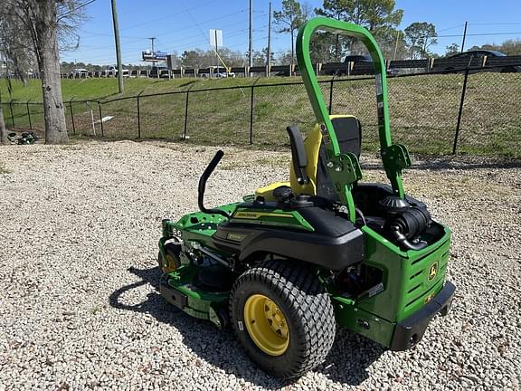 Image of John Deere Z920M equipment image 2