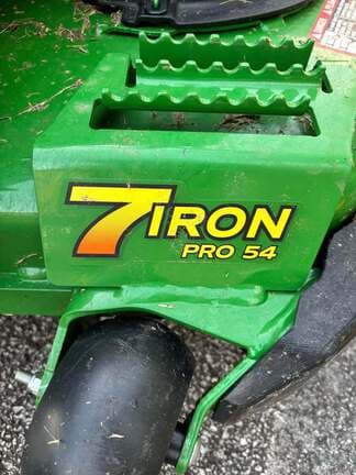 Image of John Deere Z920M equipment image 4