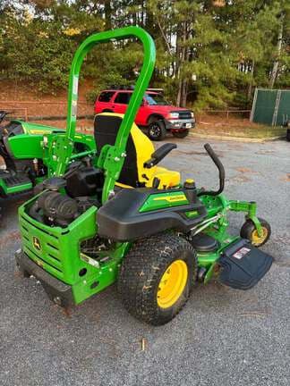 Image of John Deere Z920M equipment image 2