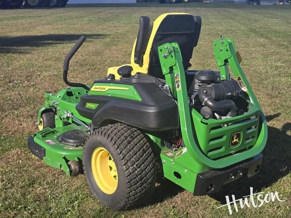 Image of John Deere Z930M equipment image 2