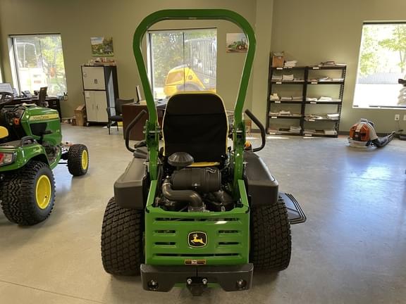 Image of John Deere Z930M equipment image 1