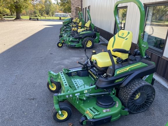2025 John Deere Z930M Equipment Image0