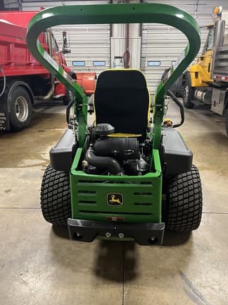 Image of John Deere Z930M equipment image 2