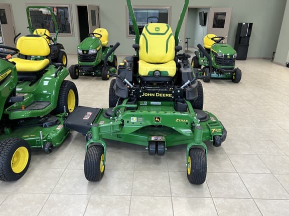 Image of John Deere Z930M Image 1