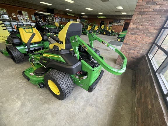 Image of John Deere Z930M equipment image 4