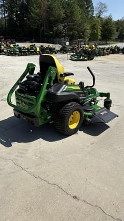 Image of John Deere Z930M equipment image 4