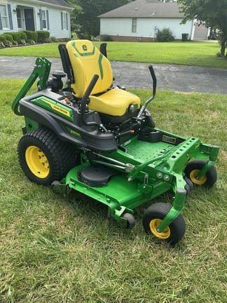 2025 John Deere Z950M Equipment Image0