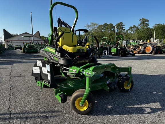 2025 John Deere Z960M Equipment Image0