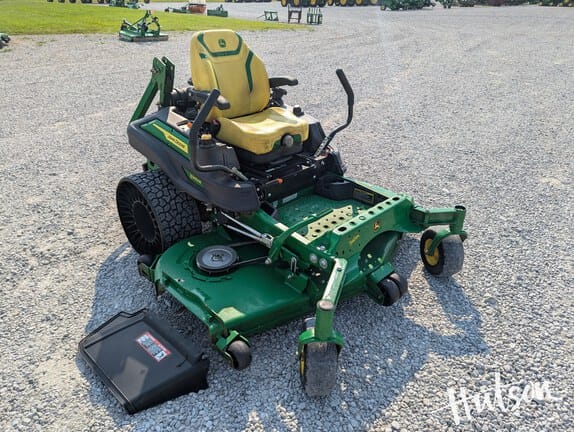 2025 John Deere Z960M Equipment Image0