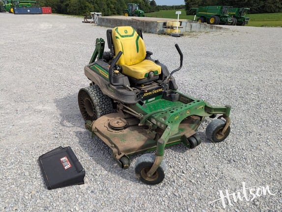 2025 John Deere Z960M Equipment Image0