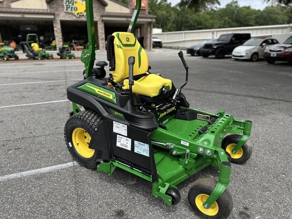 2025 John Deere Z970R Equipment Image0