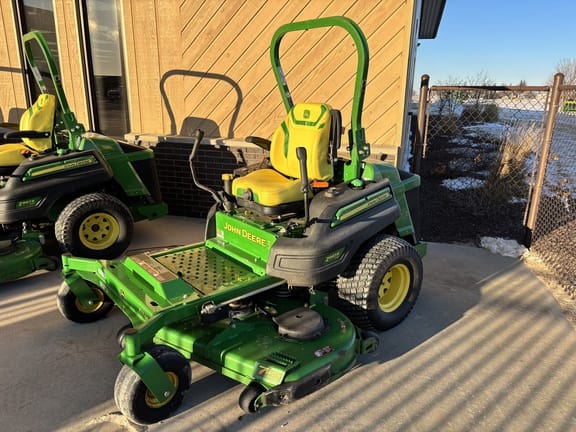 2025 John Deere Z997R Equipment Image0